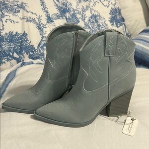 NWT Altar’d State Brigett blue boots